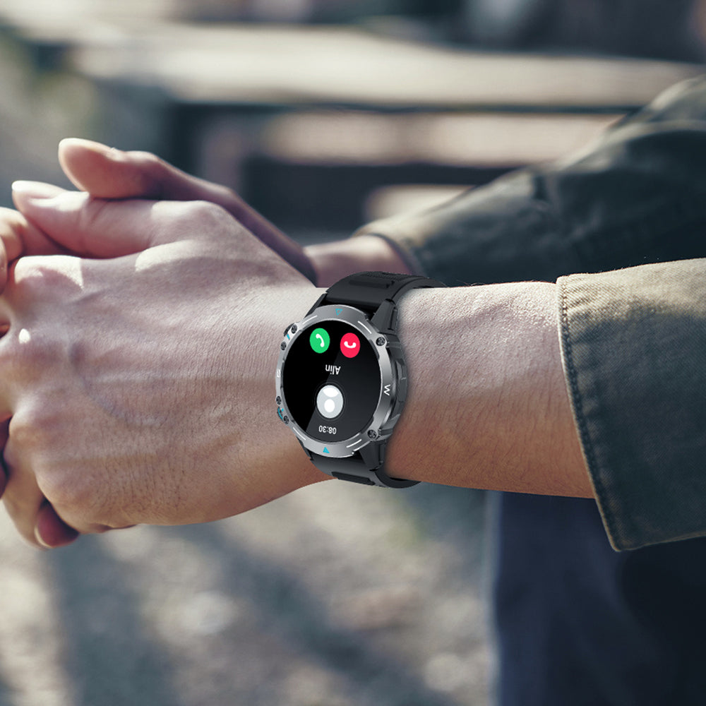 Colmi M42 Smartwatch mit Anruffunktion, schlankem Design, über 100 Sportmodi und 10 Tagen Akkulaufzeit.